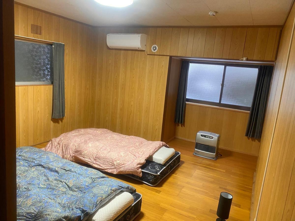 Takeyashiki たけやしき Guest House Shiroishi  Ngoại thất bức ảnh